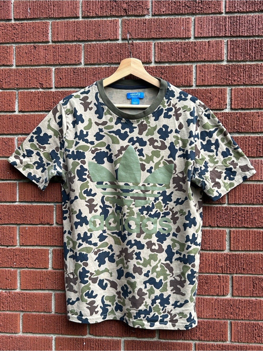 Adidas Originals Trefoil Camo Graphic T-Shirt Green Multicolor Large